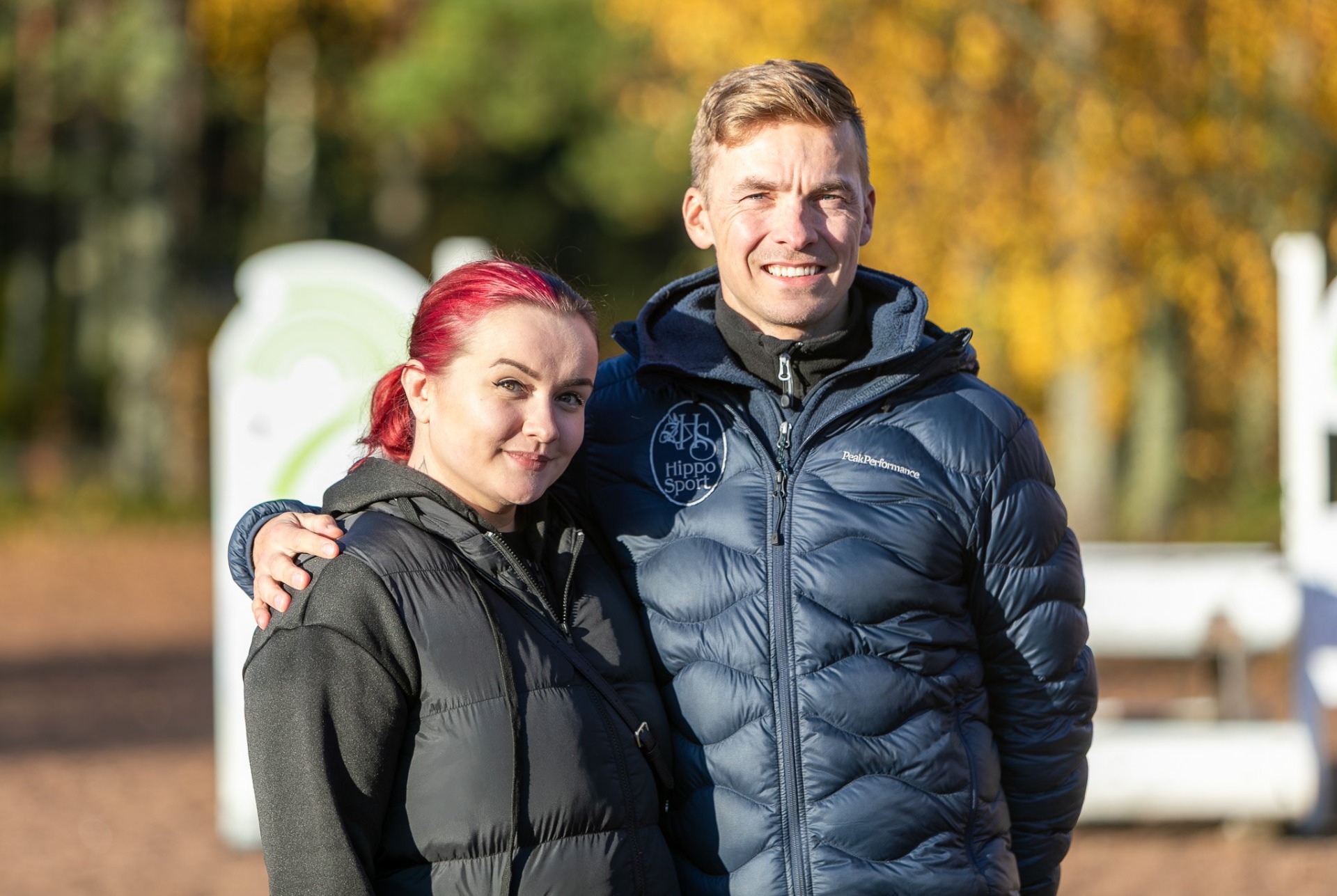 Toimittaja Nette Hursti ja Ville Vaurio haastattelun jälkeen. Kuva: Milla Cornea